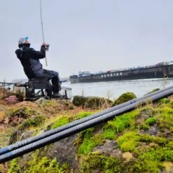 Cresta Identity Pro Accelerate Feeder 3.75m 30-60gr -Visuitrusting cresta identity pro accelerate feeder 375m 30 60gr 4